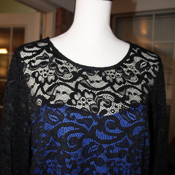 Formal Dress - Picture 4 of 11